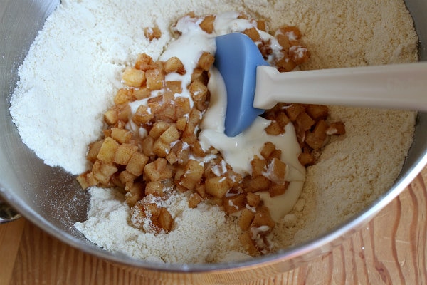 How to Make Caramel Apple Scones