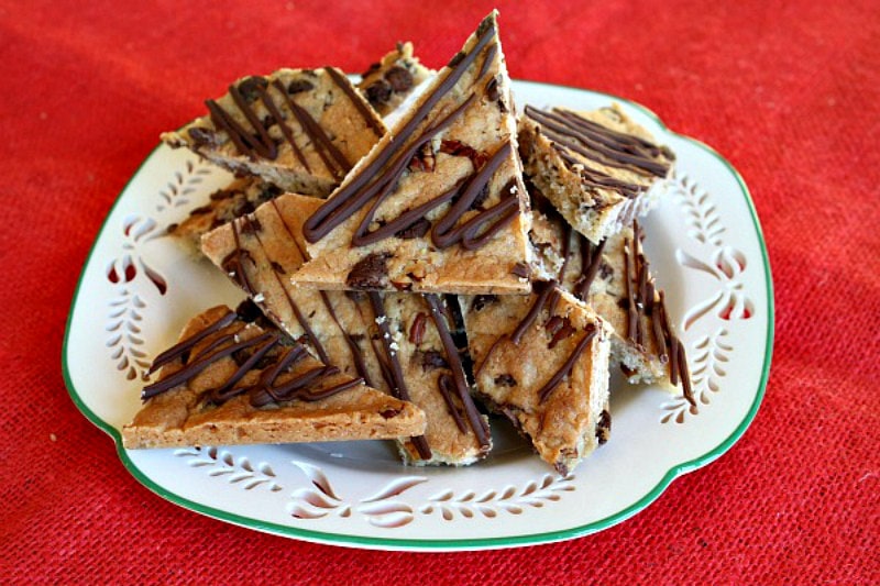 Chocolate Chip Cookie Brittle