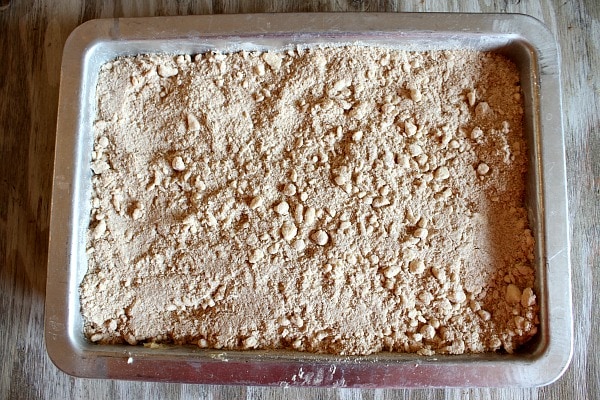 Classic Crumb Cake Recipe