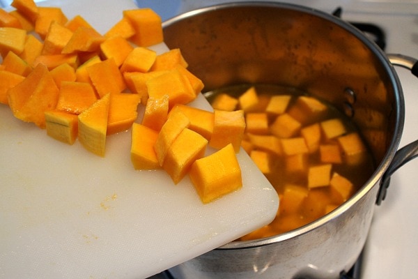 Butternut Squash and Kale Soup recipe from RecipeGirl.com #butternut #squash #butternutsquash #kale #soup #ww #weight #watchers #weightwatchers #recipe #RecipeGirl making Butternut Squash and Kale Soup