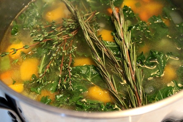 Butternut Squash and Kale Soup recipe from RecipeGirl.com #butternut #squash #butternutsquash #kale #soup #ww #weight #watchers #weightwatchers #recipe #RecipeGirl Butternut Squash and Kale Soup