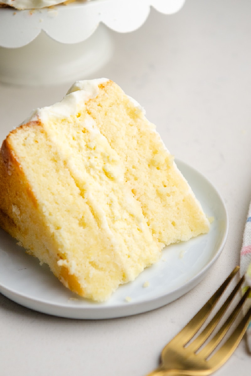 slice of lemon cheesecake cake