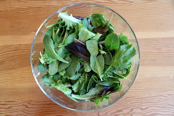 Easy Gourmet Salad recipe from RecipeGirl.com #easy #gourmet #salad #recipe #RecipeGirl Preparing Easy Gourmet Salad
