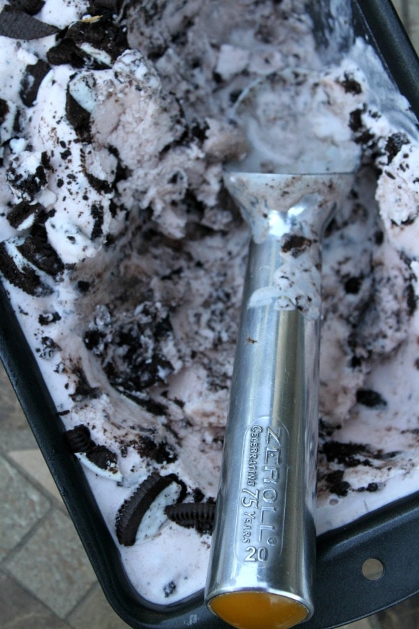 Strawberry Cookies and Cream Ice Cream 4