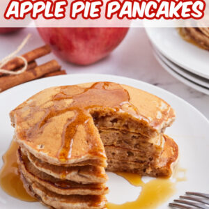 pinterest image for apple pie pancakes