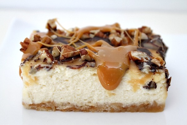 Caramel Pecan Cheesecake Bar