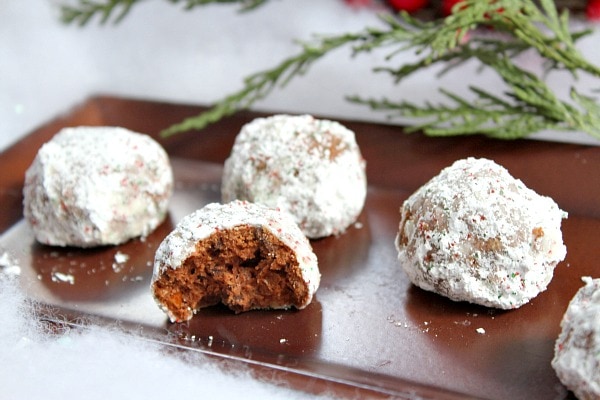 Chocolate Snowball Cookies - RecipeGirl