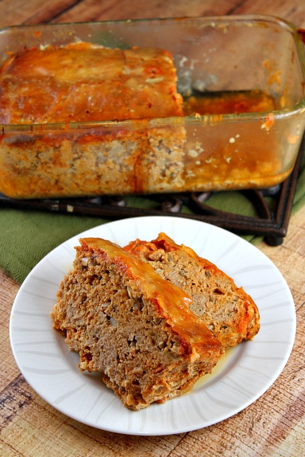 Chicken Parmesan Meatloaf recipe from RecipeGirl.com Chicken Parmesan Meatloaf serving on plate