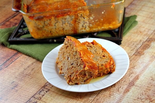 Chicken Parmesan Meatloaf recipe from RecipeGirl.com Chicken Parmesan Meatloaf serving on plate