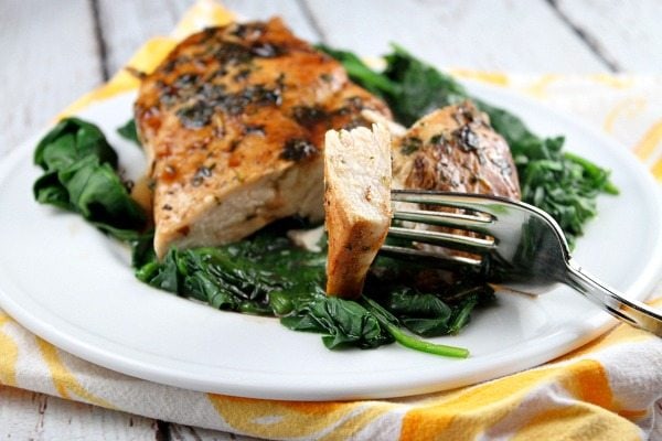 Balsamic Glazed Chicken recipe from RecipeGirl.com #easy #balsamic #glazed #chicken #recipe #RecipeGirl Cutting into Balsamic Glazed Chicken