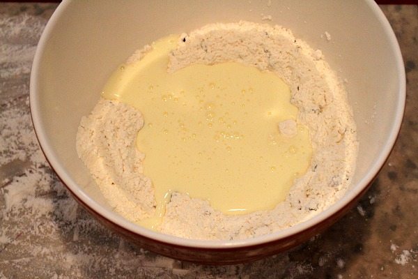 Spotted Dog Irish Soda Bread Scones recipe from RecipeGirl.com #scones #irish #irishsodabread #sodabread #stpatricksday Spotted Dog Scones Prep