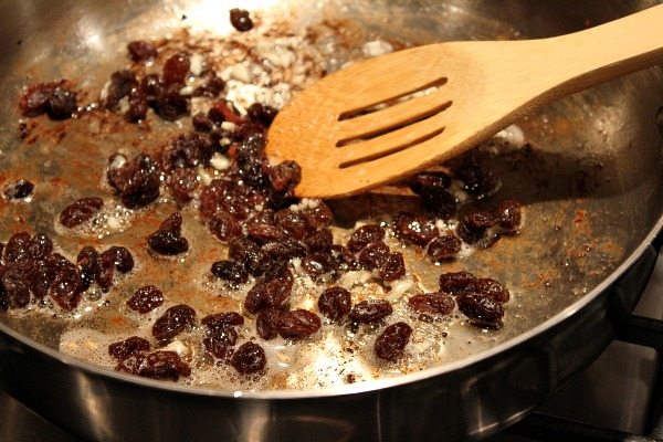 raisins sauteed in pan