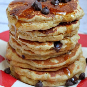 pinterest image for fluffy peanut butter pancakes