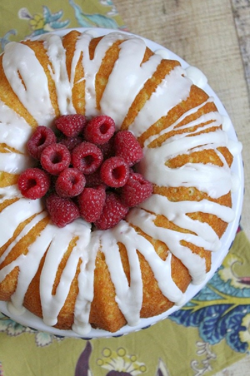 raspberry lemonade bundt cake with fresh raspberries