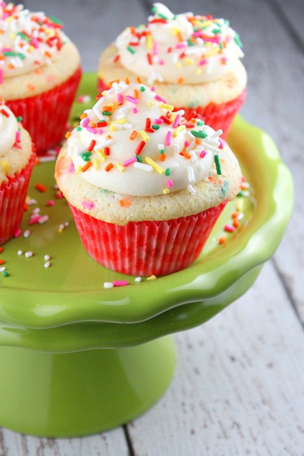 Confetti Cupcakes #recipe - RecipeGirl.com