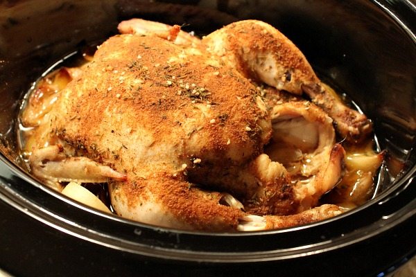 How to Make a Whole Chicken in a Slow Cooker