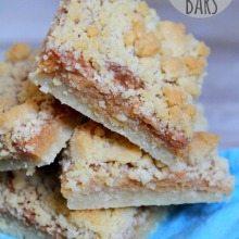 Caramel Bars with Crumb Topping