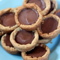 peanut butter cup cookie cupcakes