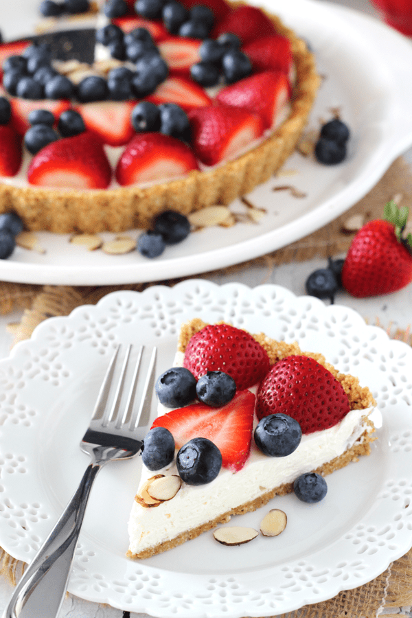 Berry Almond Tart - a no bake dessert that's perfect for summer!