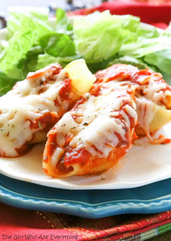 Pizza Stuffed Shells - The-Girl-Who-Ate-Everything.com