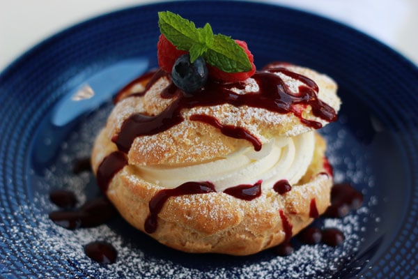 Cream Puff on a blue plate