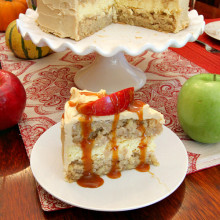 Caramel Apple Cheesecake Cake