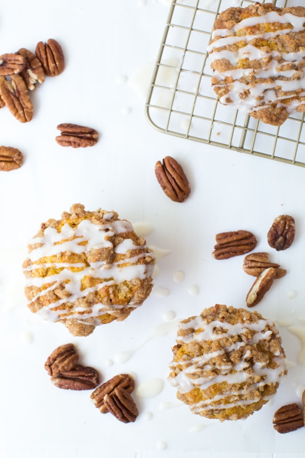 Pumpkin Coffee Cake Muffins