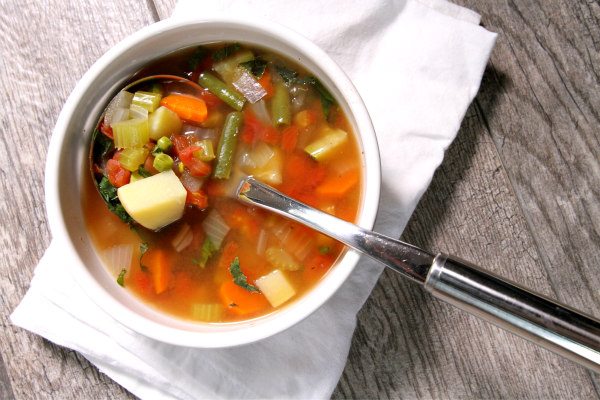 Bowl of Easy Vegetable Soup 