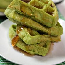 Green Smoothie Waffles