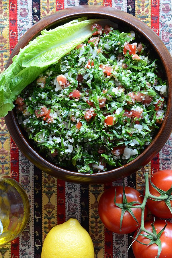 An easy recipe for traditional tabbouleh, an authentic middle Eastern salad.