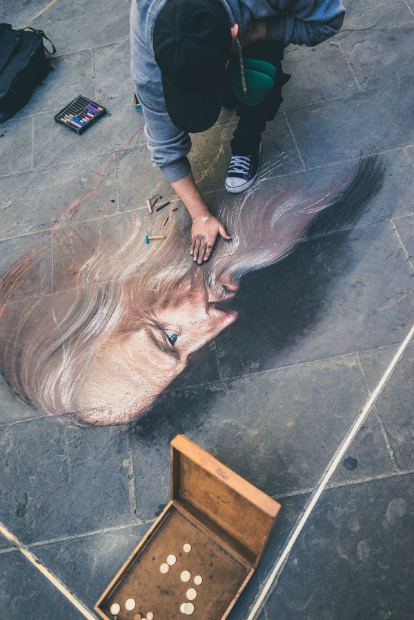 Street artist in Florence, Italy