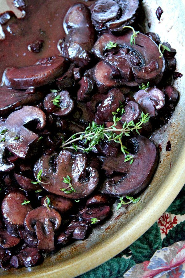 serving Red Wine Mushrooms 