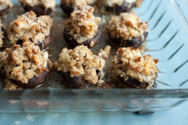 Chicken and Cheese Stuffed Mushrooms 