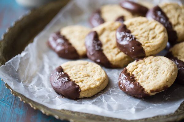Soft Almond Butter Cookies with Dark Chocolate and Sea Salt : recipe from RecipeGirl.com