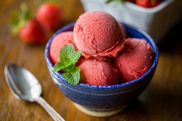 Easy Strawberry Sorbet