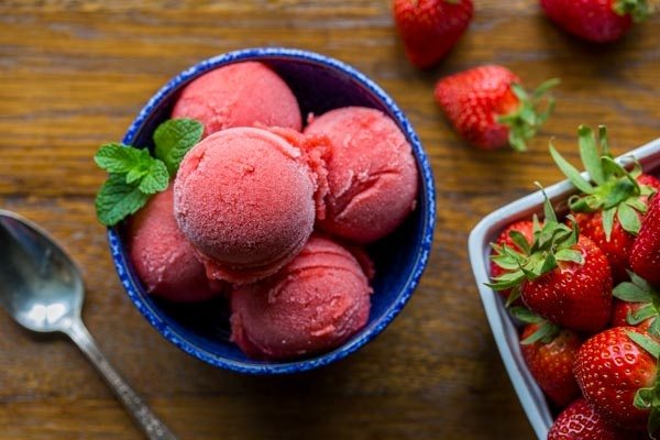 Bowl of Easy Strawberry Sorbet 