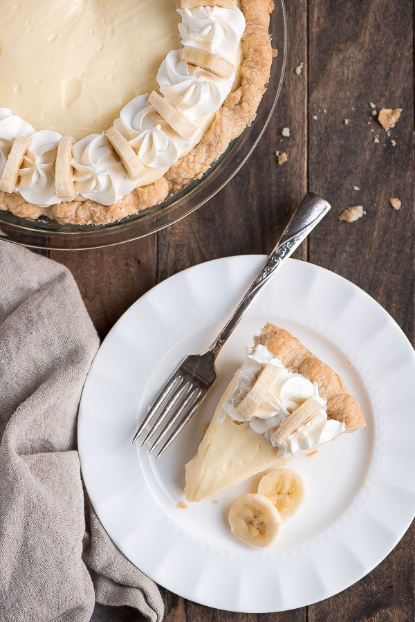 Classic Banana Cream Pie recipe - from RecipeGirl.com