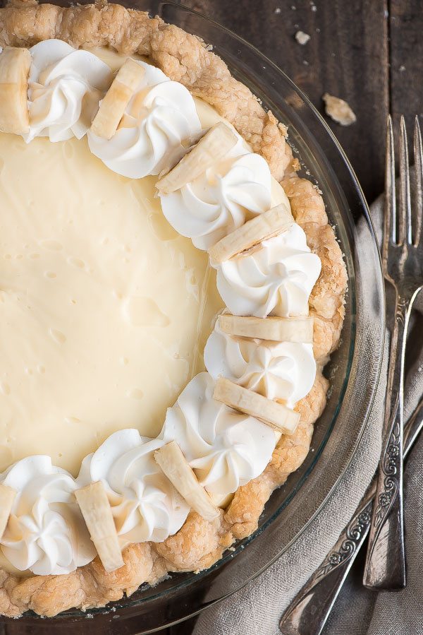 Classic Banana Cream Pie recipe - from RecipeGirl.com