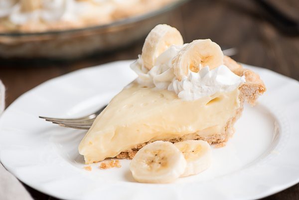 Classic Banana Cream Pie recipe - from RecipeGirl.com