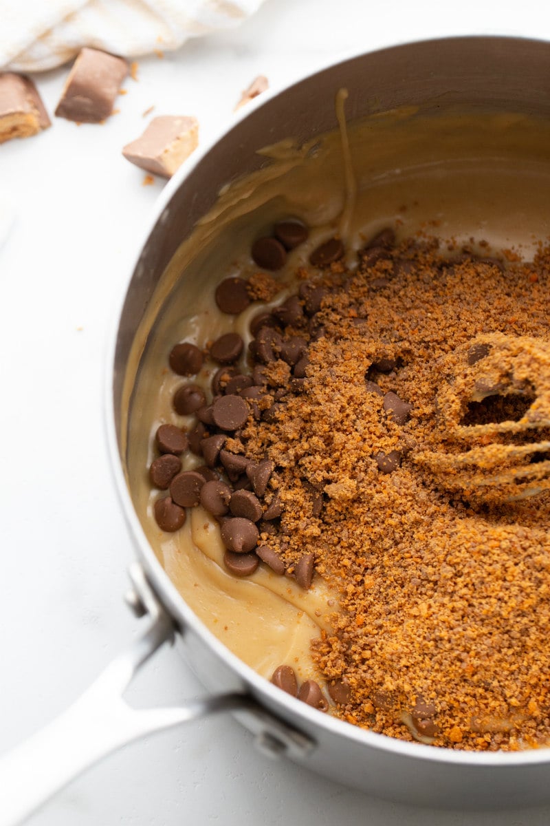 making chocolate filling in a pot for pie