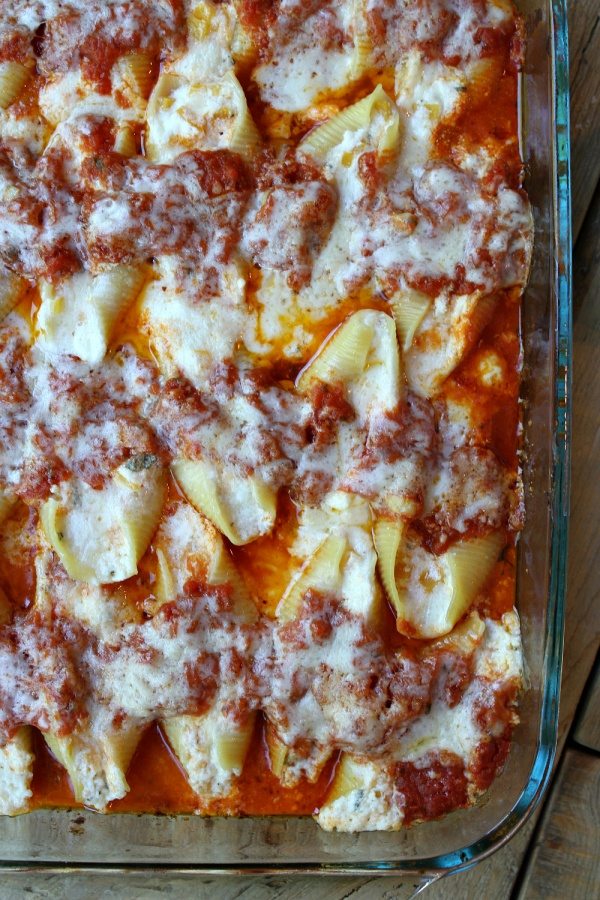 Easy Butternut Squash Stuffed Shells recipe - from RecipeGirl.com