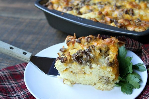 Easy Breakfast Strata recipe - from RecipeGirl.com