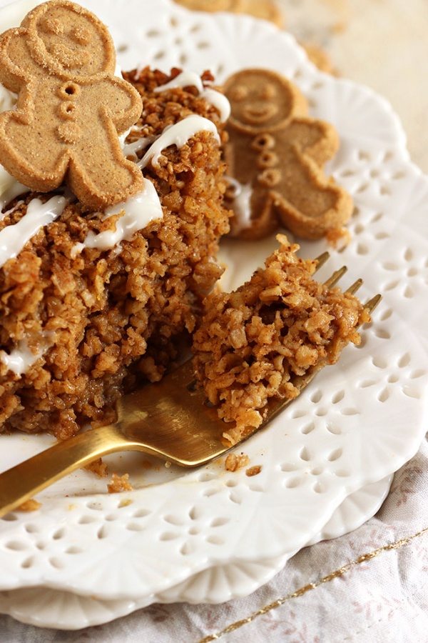 Gingerbread Baked Oatmeal Recipe from RecipeGirl.com