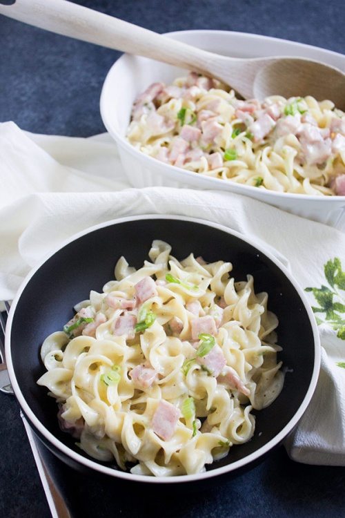 Creamy Parmesan Noodles with Ham recipe by RecipeGirl.com