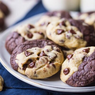 Brookie Cookies by @bakingamoment