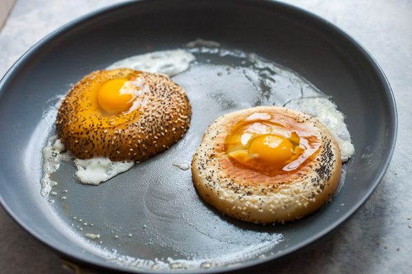 Egg in a Bagel - Recipe Girl