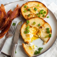 https://www.recipegirl.com/wp-content/uploads/2018/02/Egg-in-a-Bagel-200x200.jpg