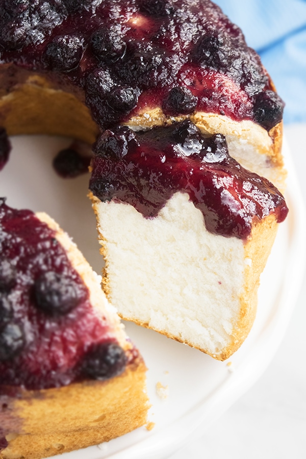 easy angel food cake with blueberry topping