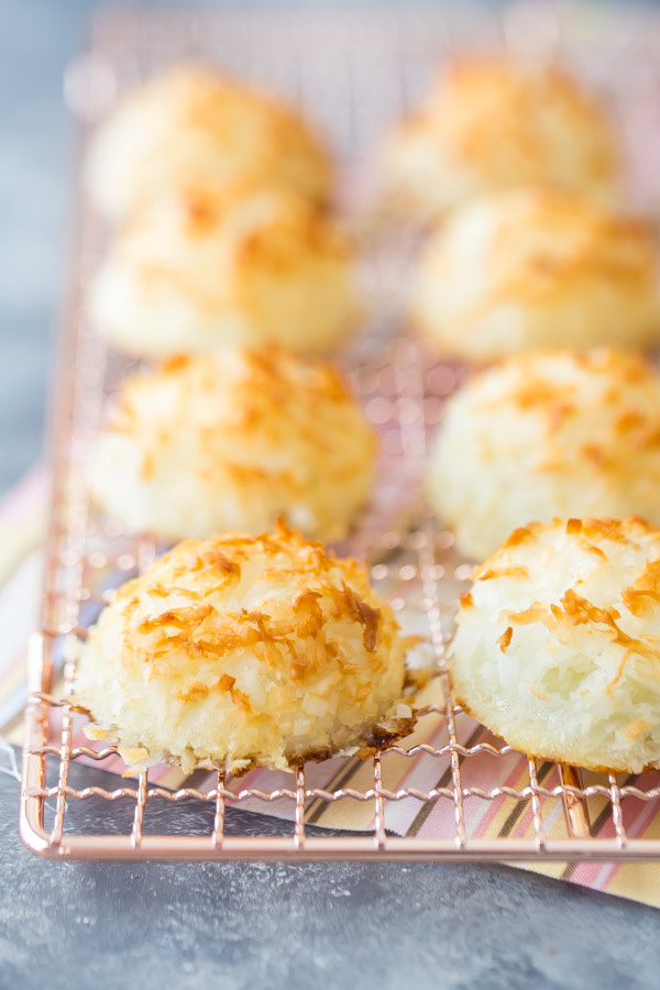 Easy Coconut Macaroons recipe