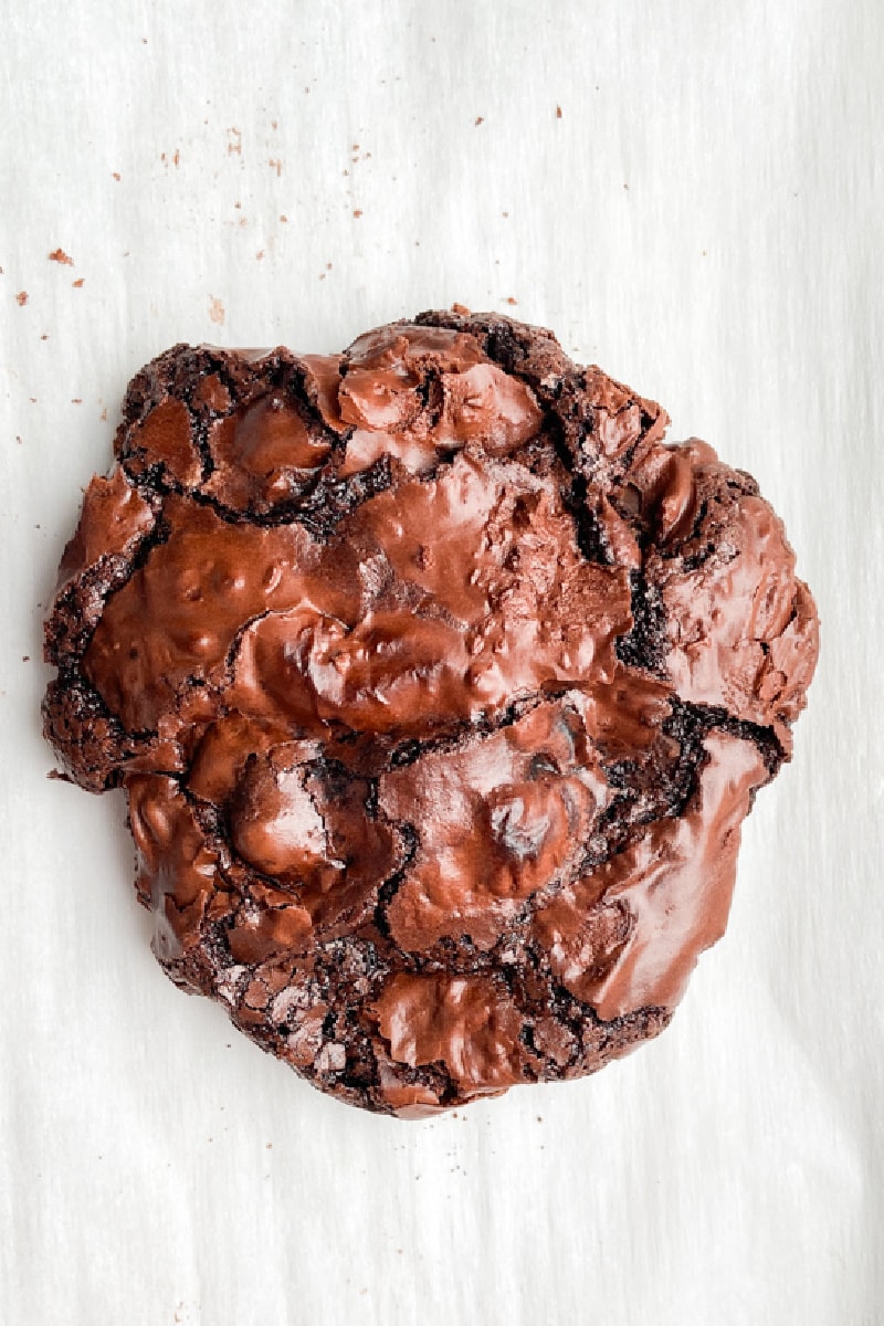 ooey gooey flourless chocolate cookie